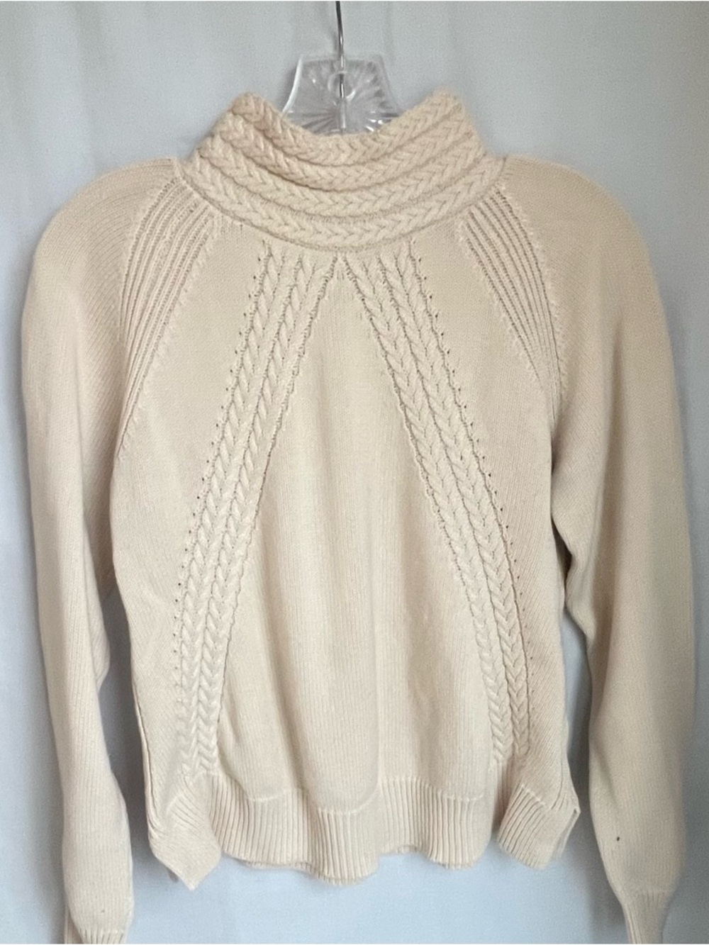 Aventura Cropped Cable-Knit Turtleneck Sweater Sz M